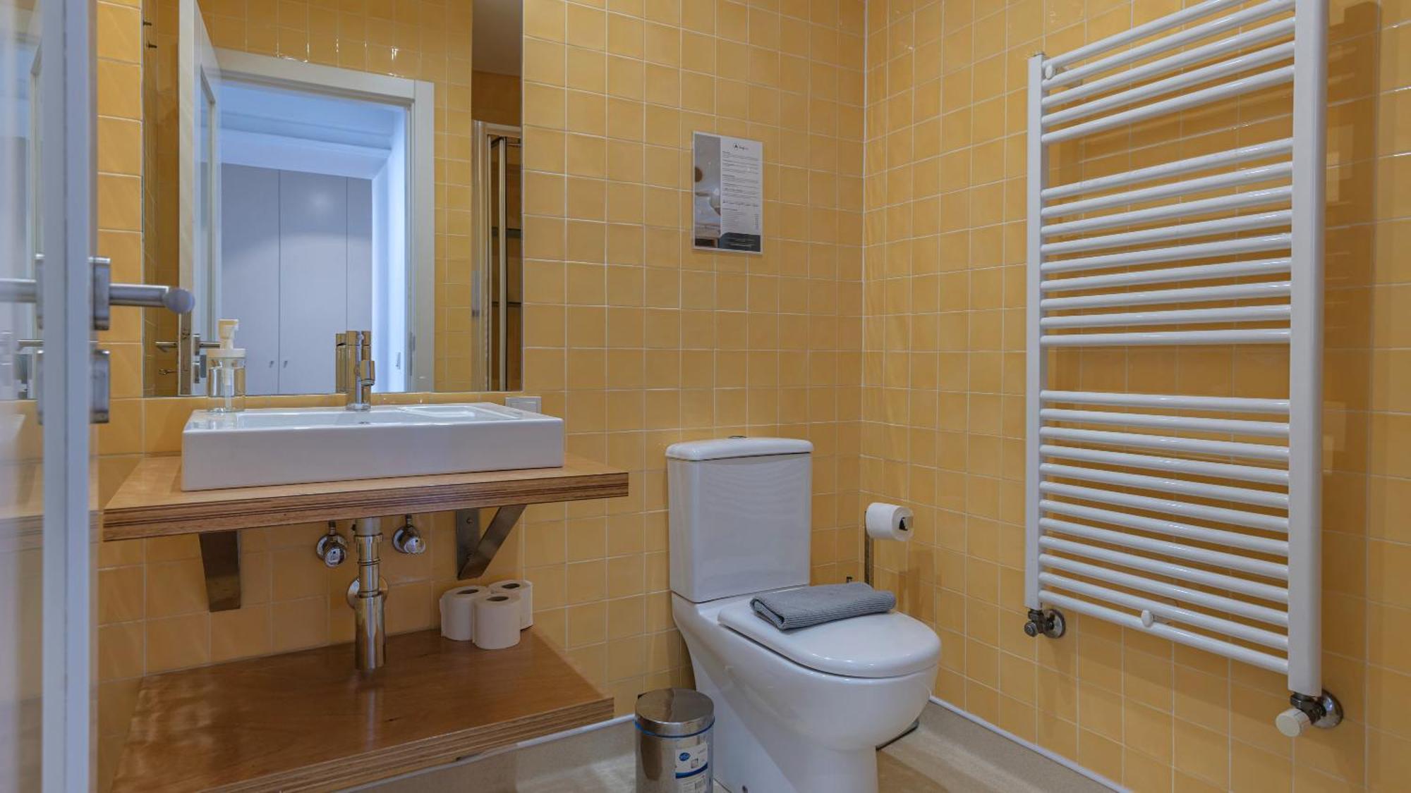 Lovelystay - Chiado 3bedroom Wonder Appartement Lisboa